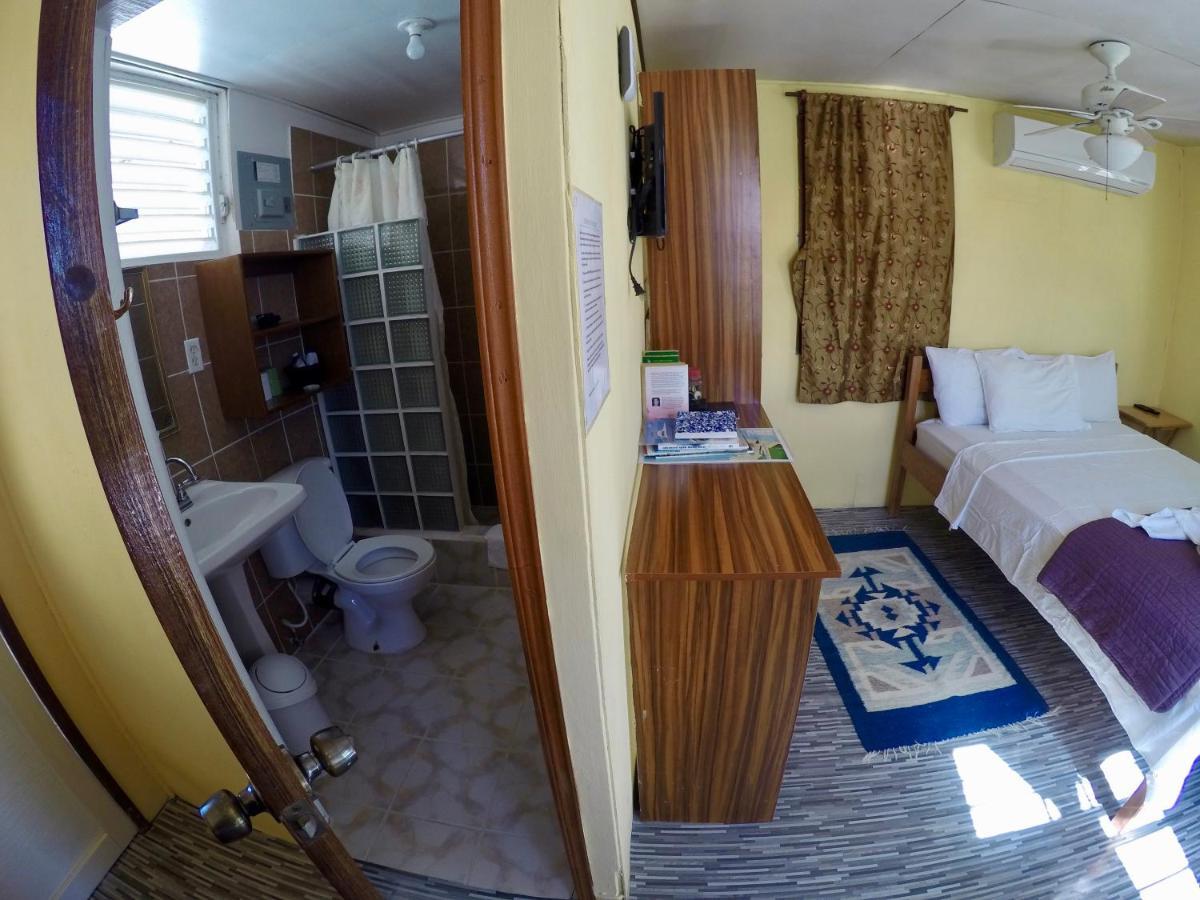 Chila'S Accommodations Caye Caulker Eksteriør billede