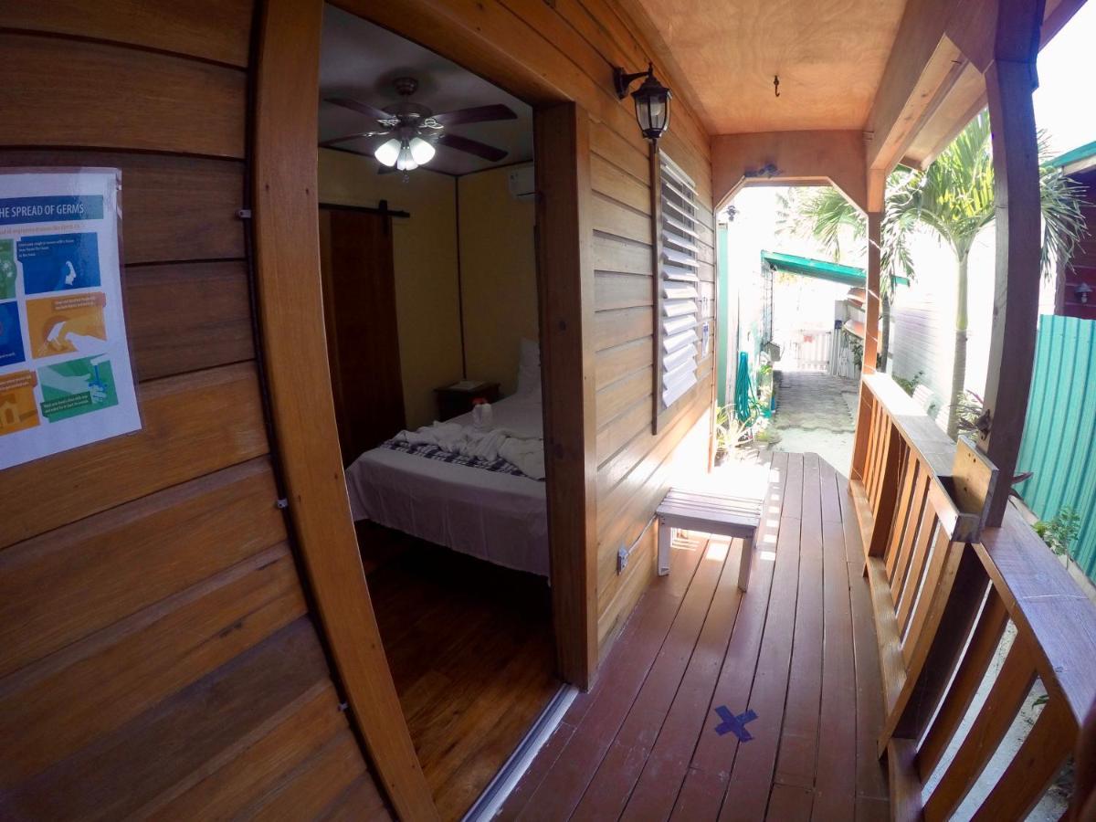 Chila'S Accommodations Caye Caulker Eksteriør billede