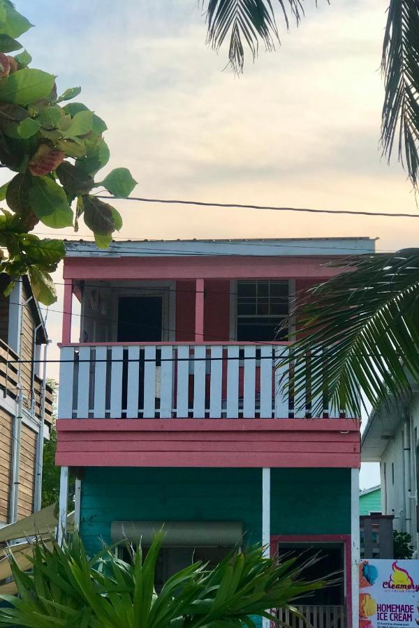Chila'S Accommodations Caye Caulker Eksteriør billede