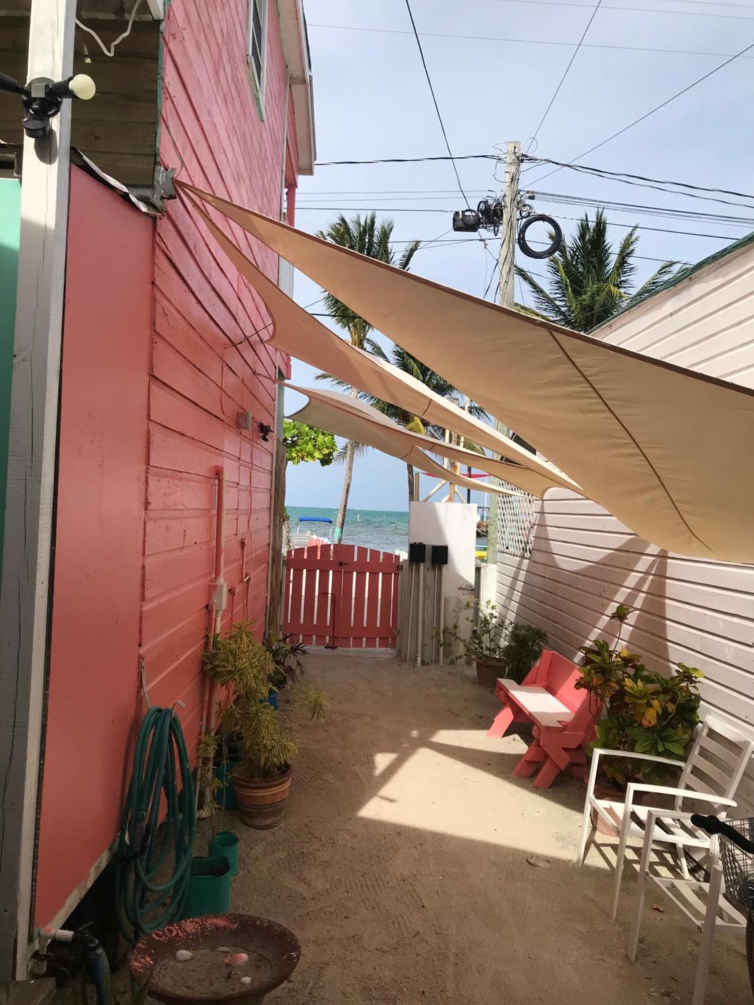 Chila'S Accommodations Caye Caulker Eksteriør billede