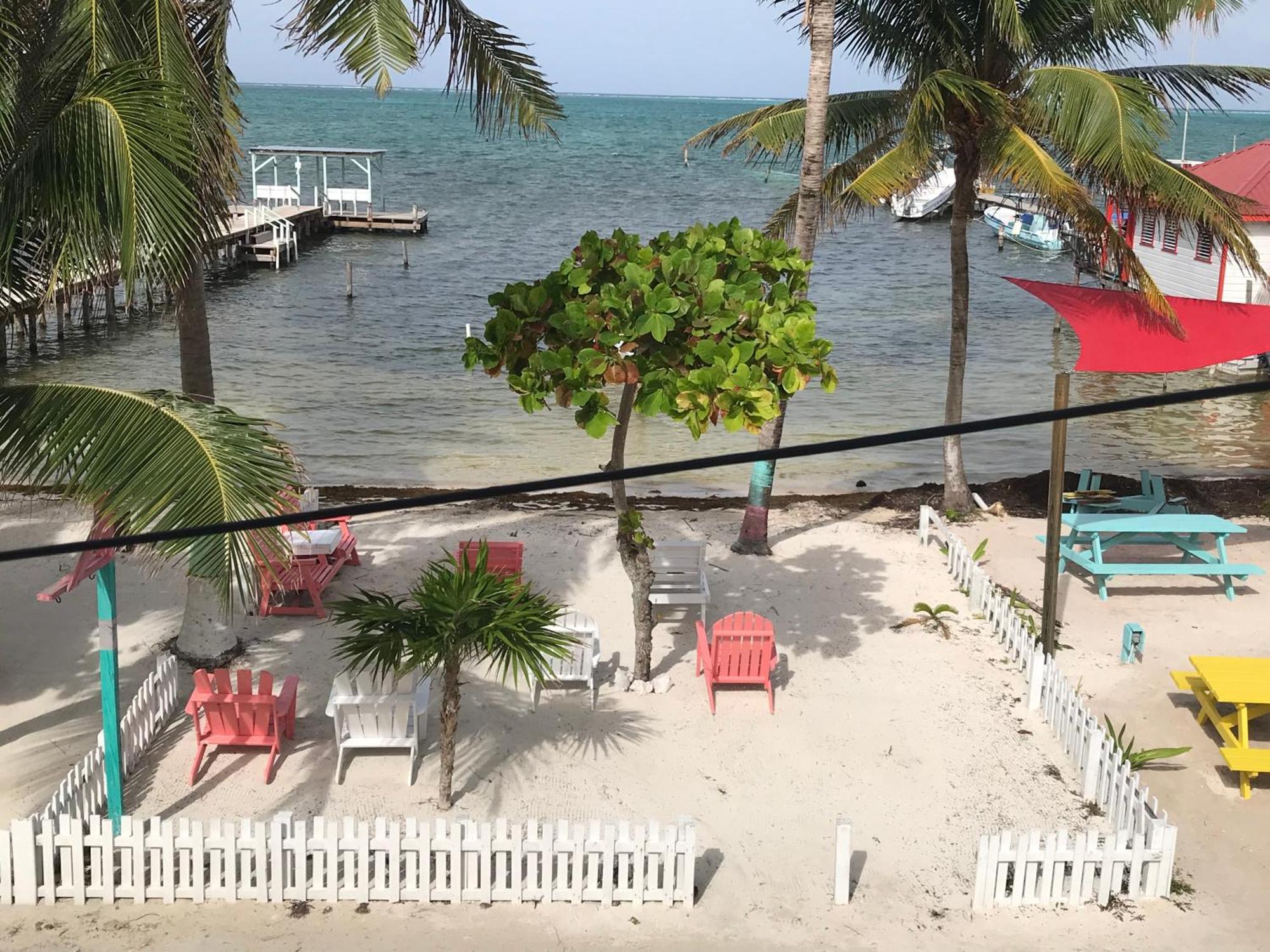 Chila'S Accommodations Caye Caulker Eksteriør billede